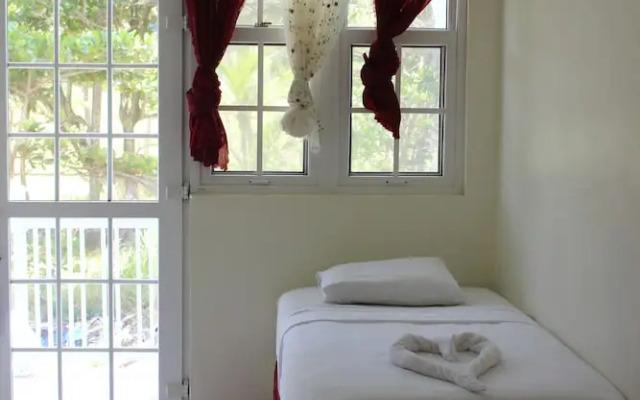 Sea Breeze Inn