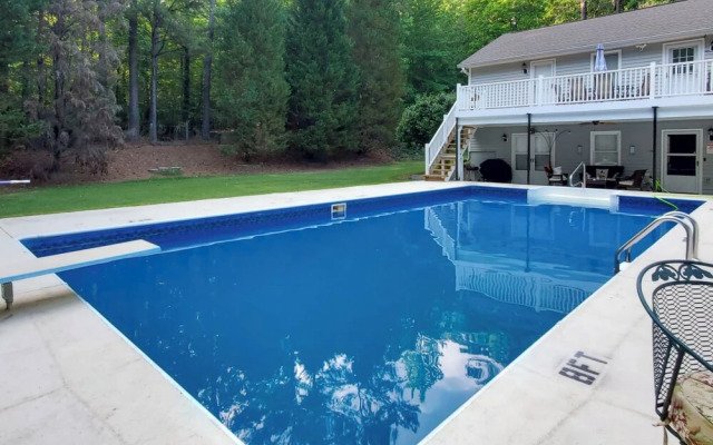 Immaculate Suwanee House w/ Pool & Game Room!