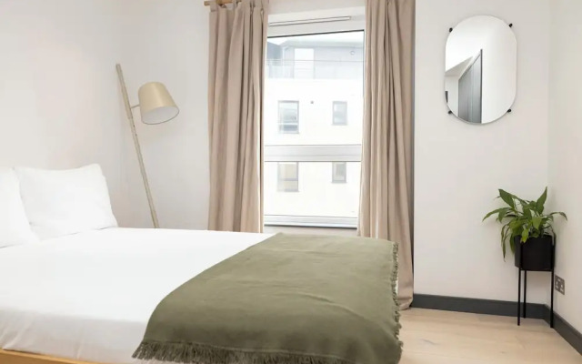JOIVY Fabulous 2Br Apartment W/Terrace & Bay View