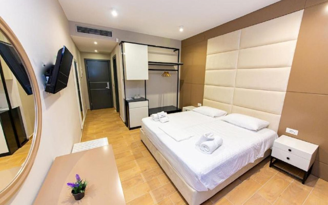 Delight Hotel