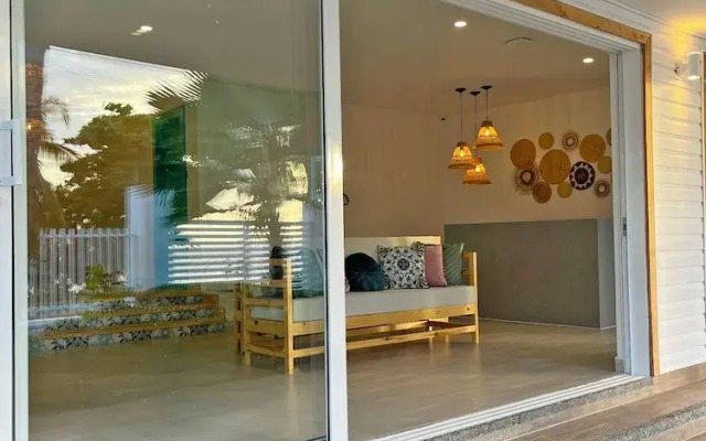 Zaba Beach House