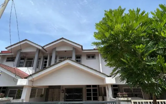 Cendana Residence Homestay 3 Bukit Tunggal Kuala Terengganu