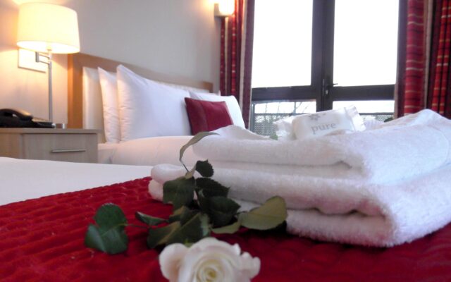 The Pier Hotel