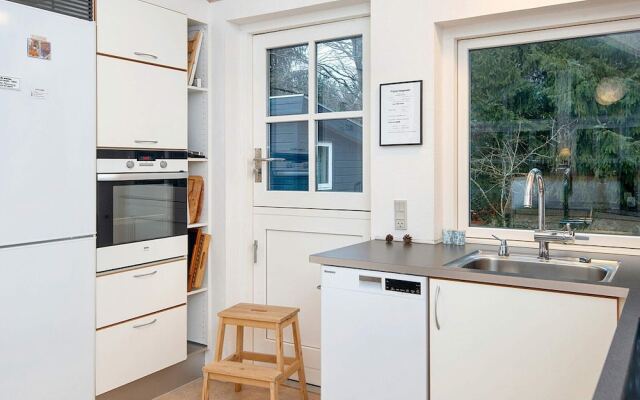 6 Person Holiday Home in Glesborg