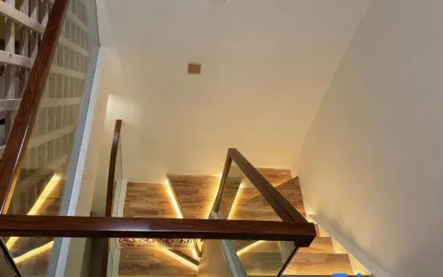 Yunyou Light Luxury Homestay (Burqin Branch)