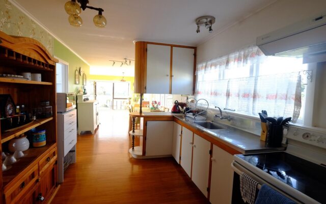 Orewa FunaLand Holiday Home