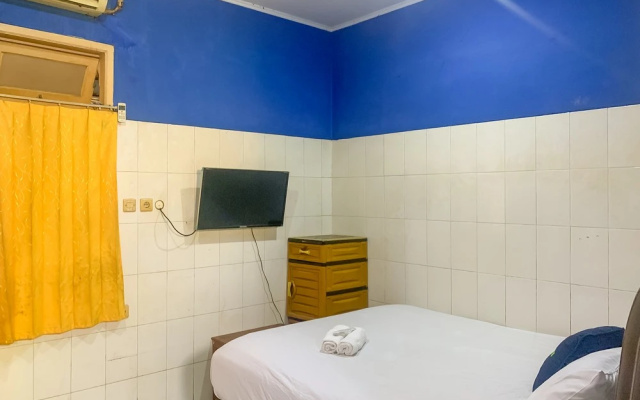 Urbanview Hotel Favorit Pamanukan Subang – Guest Rooms – Pamanukan