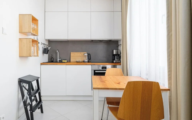 RentPlanet - Apartament Białobrzeska