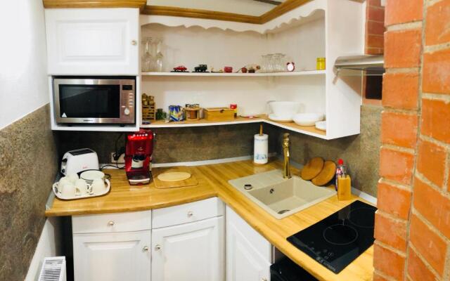 V. Apartment