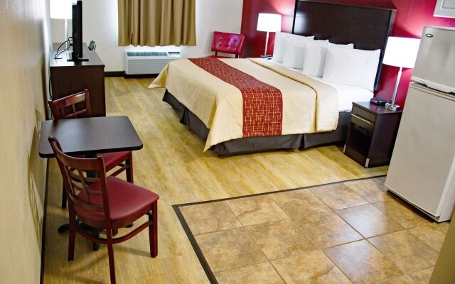 Red Roof Inn & Suites Jacksonville, NC