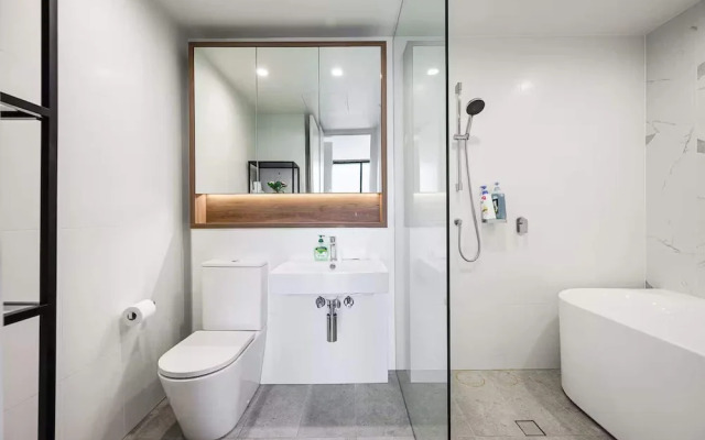 Metawisebnb Executive 2-bedroom Stadium View Apartment W Parking