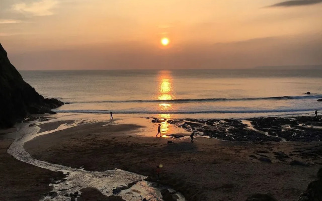 Brightham House Boutique Bed & Breakfast