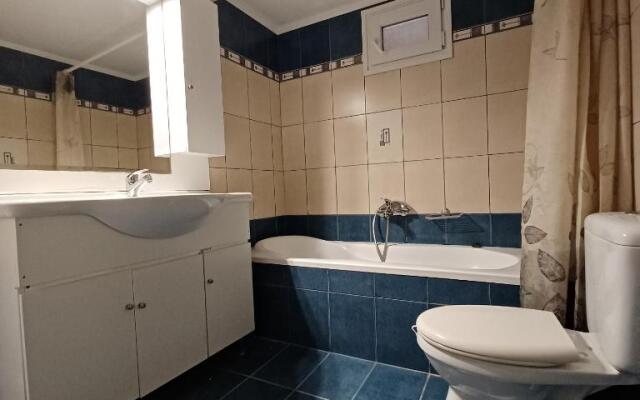 Eleonas Apartment 1, Lygia
