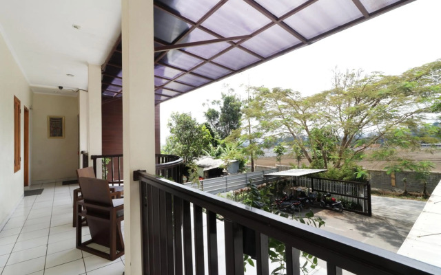 Jayagiri Guesthouse By Belgareti