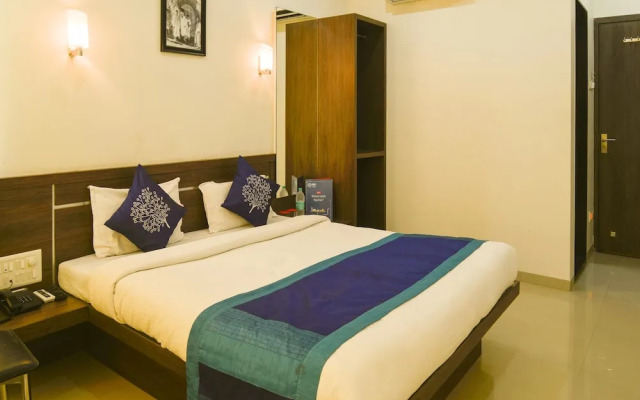 OYO 4437 Hotel Sai Sakha