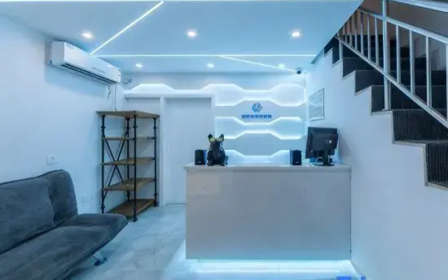 Time-Travel Themed Homestay (Mafangshan Subway Station)