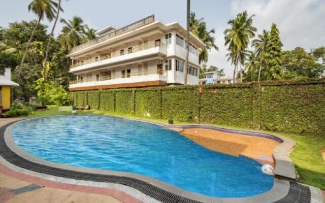 Apartment with a pool in Arpora, Goa, by GuestHouser 31843