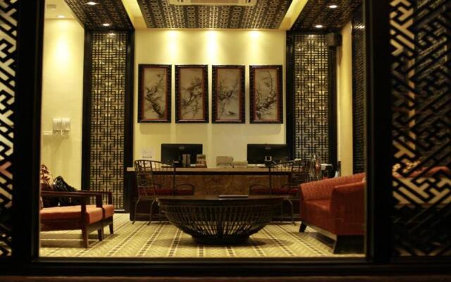 Royal Riverside Hoi An Hotel