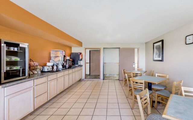 Western Inn & Suites