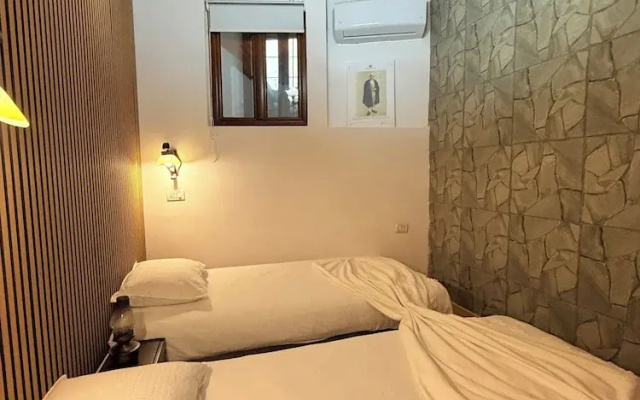 Old Town Guesthouse Guri