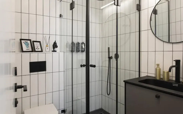 De Picciotto Suites