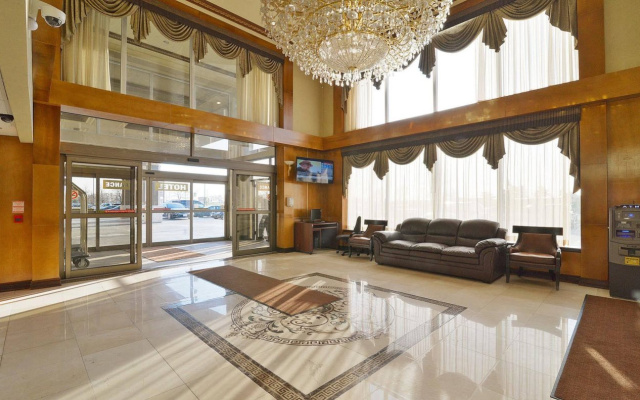 Woodbine Hotel and Suites