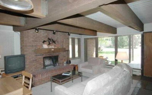 Cottonwood Condominiums