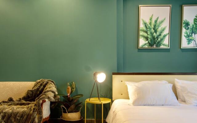 3 Br/ 300 Sqm/siam&platinum /wifi/hbo Go/ Netflix