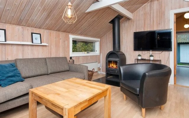 6 Person Holiday Home in Ebeltoft-by Traum