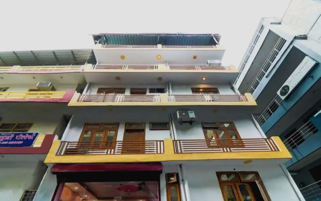 Oyo Flagship 807804 Ganga Vardan Hotel