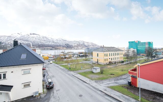 Enter Tromsø Apartment Hotel
