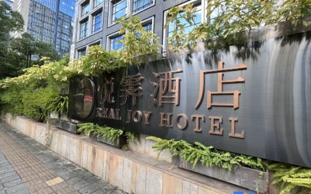 Realjoy Hotel