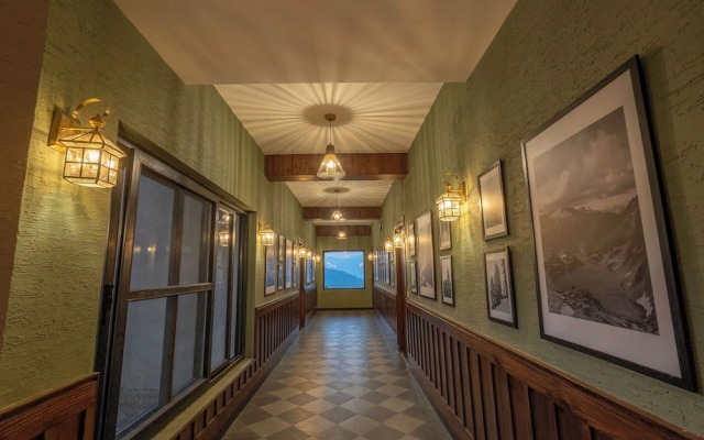 The Chamomile Estate