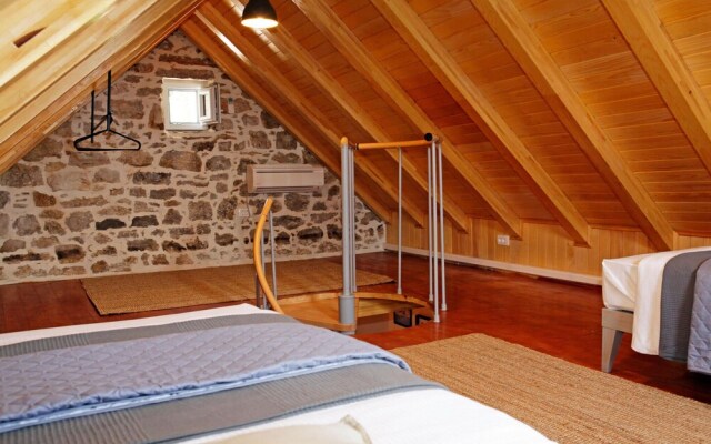 Amazing Home in Bol With 5 Bedrooms, Jacuzzi and Wifi