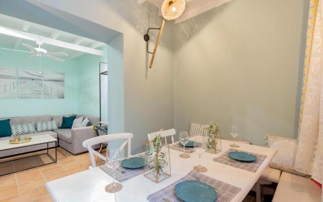 A33 Rhodes Old Town House