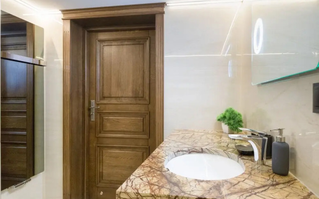 Quiet&High Class apts Jablonowskich St.