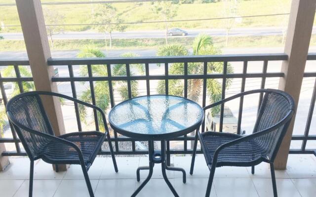 You In House URT Surathani Airport