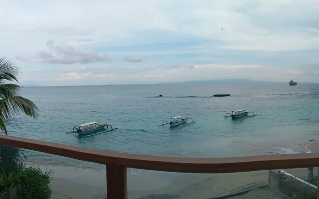 Utama Villas Beach Front Candidasa