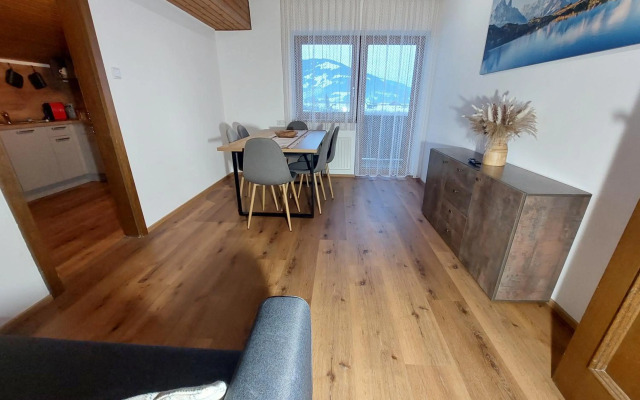 Stony Sea Apartments