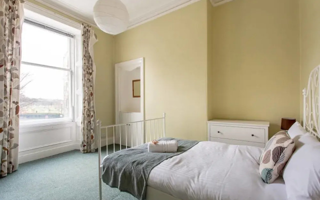 Spacious 3-bed by the Meadows- Perfect for Fringe!