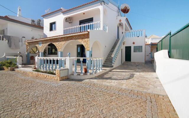 Andar de Moradia V 3 Para 8 pessoas