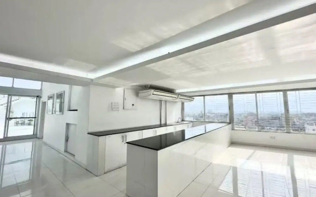 260 sq.ft 3 Apartment with Gym & Theater