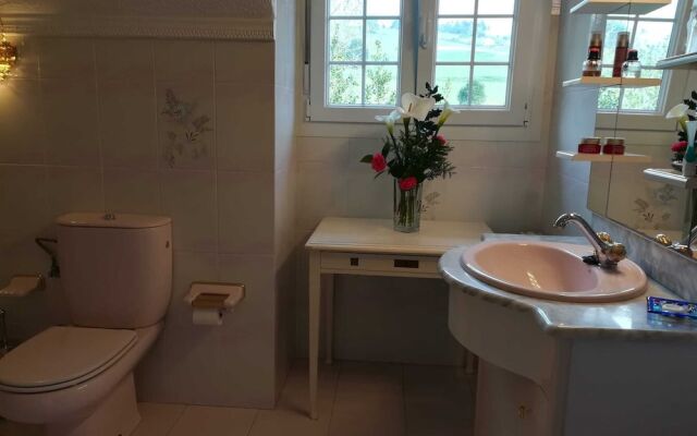 Apartamentos Rurales El Paraxo