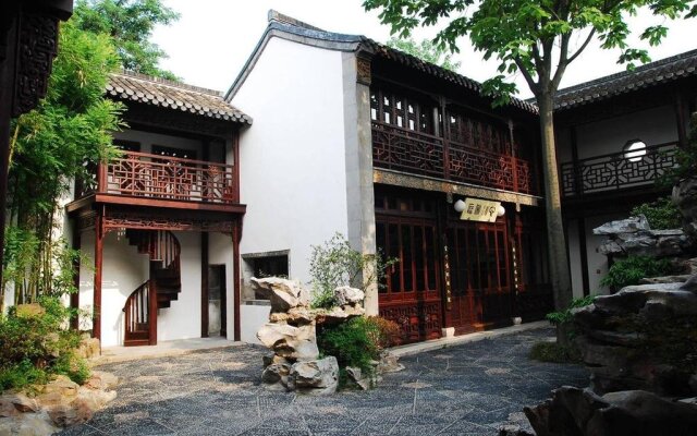 Yangzhou Centre & Residence