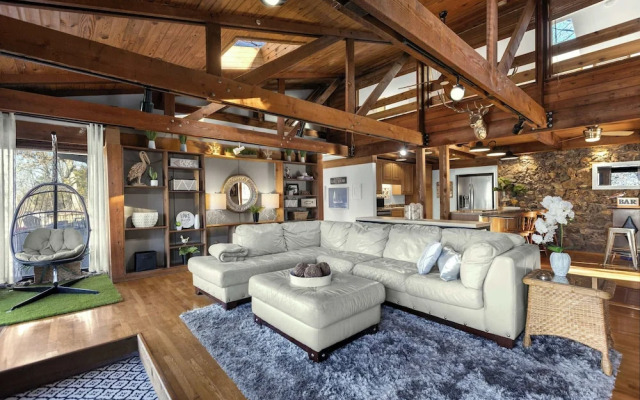 Cedar Nest Experience Ozark Magic in Sunrise Beach