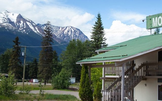 Fireweed Motel