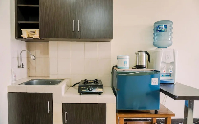 Comfort And Homey Studio At Sunter Park View Apartment