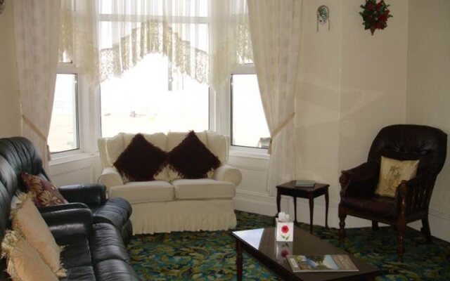 Lyric Hotel