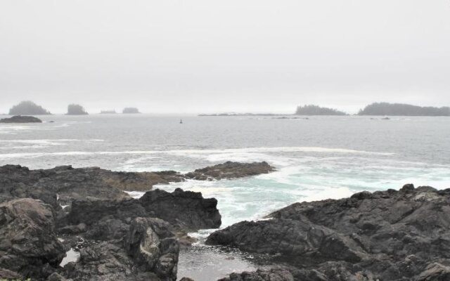 Ucluelet Wildwood Inn