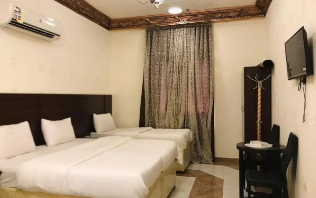 Revan Hotel